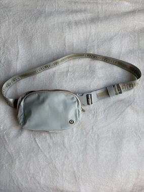 Lululemon Light Mint/Gray Belt Bag with Gold Accents